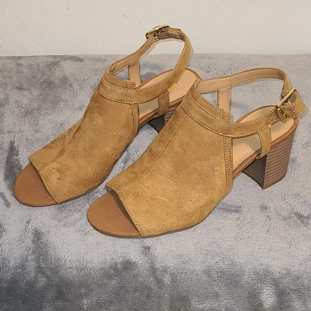 Dressbarn Sling-back Block Heel Sandals